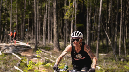 Yamil Simon Torres, el ecuatoriano que participo en el Breck Epic 2026.