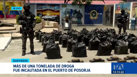 Agentes antidrogas interceptaron el cargamento en el puerto de Posorja, el cual pretendía ser enviado a través de contenedores hacia México. Un reportaje de Catalina García