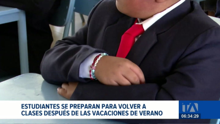 Especialistas recomiendan a los padres ajustar los horarios de sueño y restringir el uso de pantallas para facilitar la adaptación de los estudiantes. Un reportaje de Mateo Paredes