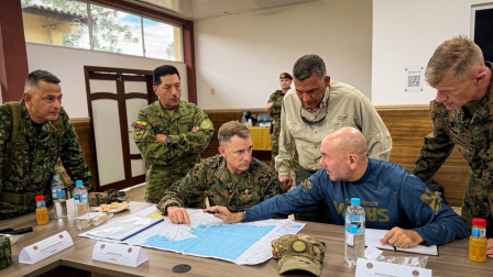 El ministro de defensa, Gian Carlo Loffredo, se reunió con autoridades de defensa de Colombia y Estados Unidos