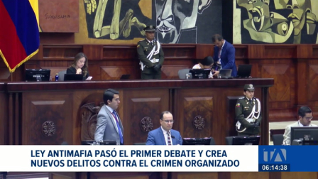 La propuesta legislativa tipifica el delito de pertenencia al crimen organizado y establece penas de hasta 26 años de prisión. Un reportaje de Karen Haro