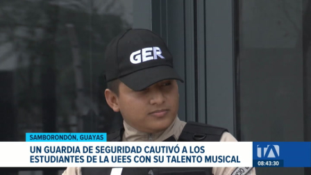 El talentoso guardia de seguridad sorprendió a los estudiantes en el campus de Samborondón con sus interpretaciones musicales que se volvieron virales. Un reportaje de Paula Kuhn