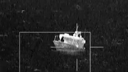 Ejército de EE.UU. bombardea embarcación frente a costas de Ecuador