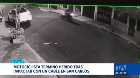 El conductor impactó contra el cable tendido en plena calle, resultando con heridas en el rostro y las manos que le impiden trabajar. Un reportaje de Gustavo Jaramillo