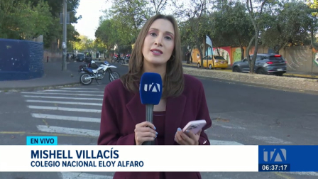 Uniformados resguardan los exteriores de escuelas y colegios para garantizar el ingreso seguro a clases de miles de niños y jóvenes. Un reporte de Mishell Villacís
