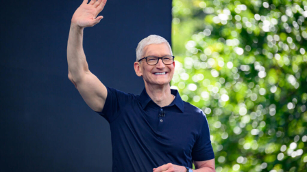 Tim Cook se despide del cargo como CEO de Apple.