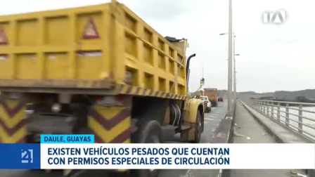 Moradores del sector La Aurora en Daule exigen mayor control de las autoridades, mientras la CTE y la ATM difieren respecto a los permisos de circulación. Un reportaje de Ever Moreira