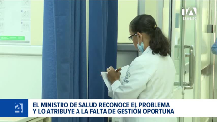 El ministro de Salud, Juan Carlos Aveiga, atribuye la falta de fármacos a problemas de gestión que agudizaron la situación en la red estatal. Un reportaje de Ericka Vera