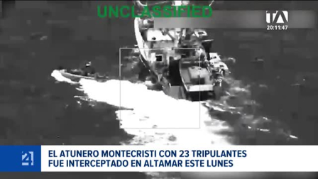 Entre los barcos intervenidos consta Don Rufo, con base en Manta, mientras los familiares de la tripulación buscan datos sobre su situación. Un reportaje de Astrid Singre