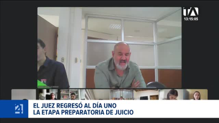 El magistrado recién designado decidió no continuar en la causa y aún no hay fecha fijada para reinstalar la audiencia preparatoria. Un reportaje de Carlos Sacoto