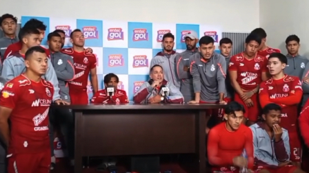 La conferencia de prensa de los jugadores del club boliviano.