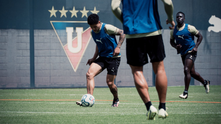 Un entrenamiento de Liga de Quito en su complejo deportivo