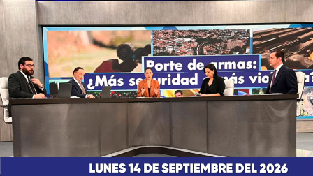 En De Lunes a Lunes se analizó el debate sobre el porte civil de armas en el país a raíz de las recientes medidas adoptadas en Colombia. Junto a las visiones de la investigadora Carla Álvarez Velasco y el asambleísta Esteban Torres, se confrontaron posturas entre el derecho a la legítima defensa bajo requisitos estrictos y el riesgo de incrementar la violencia armada en un contexto nacional donde casi 9 de cada 10 homicidios se cometen con armas de fuego.