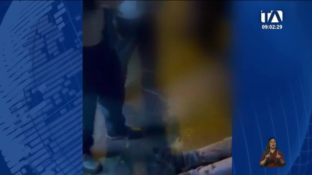 A cuatro semanas de sufrir el ataque armado en el sur de Quito, la víctima continúa en estado crítico. Un reportaje de Gustavo Jaramillo