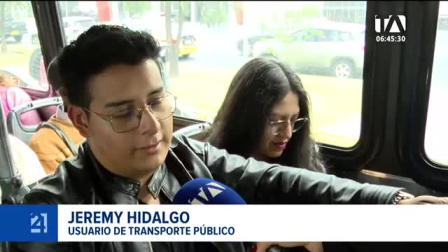 Autoridades municipales fiscalizan el cumplimiento de contratos e indicadores de calidad abordo de las unidades de transporte. Un reportaje de Stephany Paz