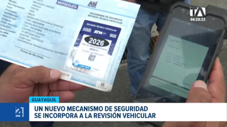 El mecanismo permitirá a los agentes de tránsito verificar de forma inmediata la placa, vigencia de revisión e historial vehicular directamente en la vía pública. Un reportaje de Ever Moreira