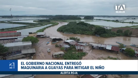 Como parte de las medidas de prevención, las autoridades hicieron entrega de maquinaria pesada para mitigar los riesgos en las zonas de riesgo. Un reportaje de Astrid Singre
