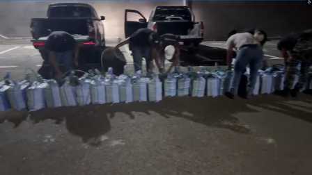 Durante la tercera jornada del toque de queda, la Policía halló en Manta una caleta con cerca de 1,6 toneladas de cocaína, valoradas en unos USD 64 millones.
