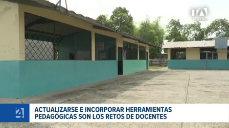 Especialistas señalan que la formación permanente y el acompañamiento constante son clave para optimizar la enseñanza y superar las carencias del sistema educativo. Un reportaje de Astrid Singre