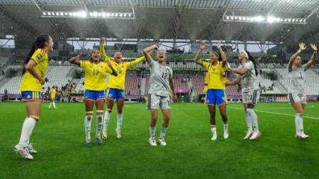 Una celebración de las jugadores de Colombia que busca la gran final
