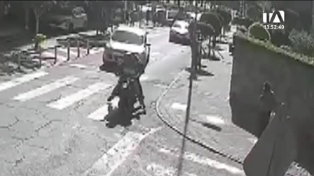 El suceso ocurrió en el norte de Quito, donde los vecinos del sector denunciaron falta de coordinación entre el Municipio y la Policía Nacional. Un reportaje de Brigette Mancheno