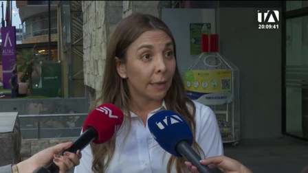 Alrededor de 150 empresas se desconectan un día a la semana mientras industriales y autoridades analizan más acciones para el sector. Un reportaje de Belén Merizalde
