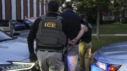 Imagen Referencial. Un ciudadano estadounidense resultó herido después de ser detenido por error durante un operativo de agentes federales en Evanston, cerca de Chicago.