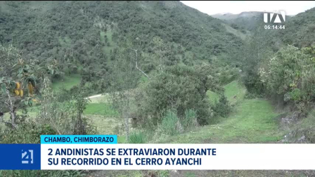Un equipo táctico de la Brigada Galápagos ejecutó la búsqueda e intervención en el cerro Ayanchi para retornar a salvo a los deportistas. Un reportaje de Mercedes Chávez
