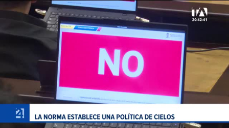 La norma avanzó en el Pleno entre observaciones por los cambios en las condiciones laborales para las tripulaciones ecuatorianas. Un reportaje de Karen Haro