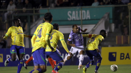 En el estadio Jorge Andrade Cantos el conjunto del Gualaceo S.C se enfrenta al Independiente del Valle por los cuartos de final de la Copa Ecuador 2026foto API/Boris Romoleroux.