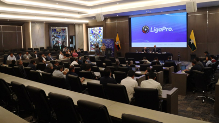 El Consejo de Presidentes de la LigaPro se reúne en Guayaquil.