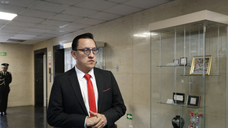 Rosero niega haber tenido reuniones con postulantes