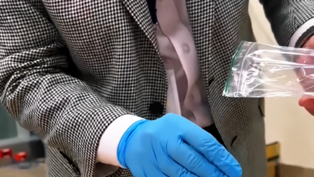Autoridades detectaron 518 gramos de joyería de plata y 380 gramos de oro de 18 quilates, valorados en USD 40 000, en el equipaje de una pasajera que llegó a Quito desde Panamá.