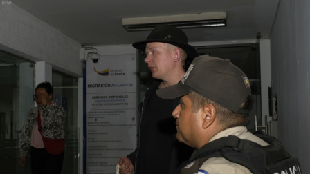 Ola Binia será deportado de Ecuador tras ser acusado de haber cometido actos en contra de la seguridad del Estado.