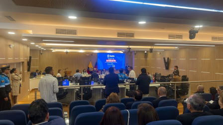 Dos concejales protagonizaron una riña en el Concejo Metropolitano de Quito este martes 6 de octubre.
