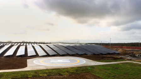 La nueva planta de energía solar empezó a funcionar en Santa Elena.