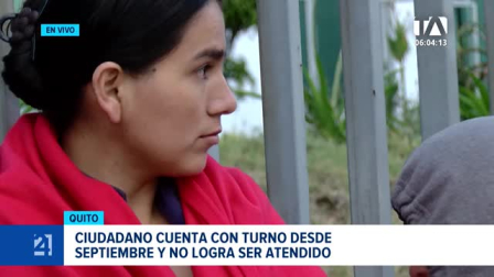 Desde la ANT, al norte de Quito, ciudadanos hacen fila desde las 02:00 AM en los exteriores de la entidad para obtener un turno. Denuncian que a pesar de tener agendada su atención, no se cumple con los establecido. Un reporte de Gustavo Jaramillo