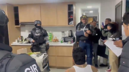 El ministerio del Interio informó sobre la captura de alias 'El Parce', cabeccilla de una facción de 'Los Lobos' que operaba en cuatro en cuatro provincias de Ecuador.