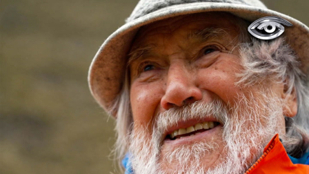 A los ochenta años y tras haber pisado mil veces la cima del Chimborazo, este pionero de la montaña que conquistó los Himalayas, los Alpes y el Ártico sigue eligiendo el mismo refugio de su juventud. Su vida no se mide en cumbres conquistadas; lo que Marco Cruz atesora es esa curiosidad intacta que, después de una vida en las alturas, lo empuja a no dejar el montañismo.