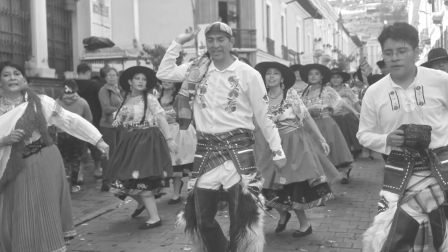 Francisco Xavier Granda fue un reconocido docente y profesor de danza. Además, era muy querido por sus familiares quienes hoy lamentan su pérdida.