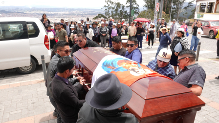 Los restos de Jesús Mesías Lojano llegaron a Cuenca este sábado 10 de octubre de 2026.