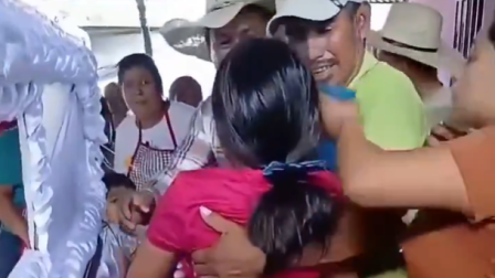 Una menor despertó en medio de su velorio, luego de que sus familiares tras haber sido dada como fallecida en Guatemala.