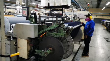 La industria textil de Ecuador tiene procesos propios de apagado y encendido durante los apagones en Ecuador.
