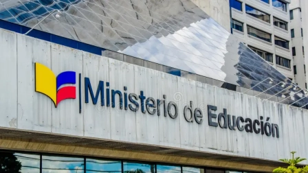 El Ministerio del Interior y la Policía Nacional allanaron la sede del Ministerio de Educación, Deporte y Cultura, y dos inmuebles por la presunta venta de cargos públicos la tarde de este martes 13 de octubre de 2026.