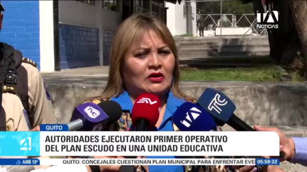 La Policía Nacional y el Ministerio de Educación intervinieron el establecimiento escolar como parte de las acciones preventivas para mitigar delitos dentro y fuera de las aulas. Un reportaje de Nathalie Jiménez