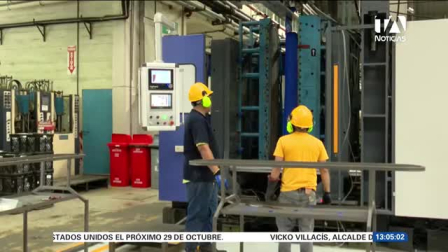 José Julio Neira difundió el listado de industrias de medio voltaje y solicitó la intervención de la fuerza pública para hacer cumplir la medida. Un reportaje de Astrid Singre