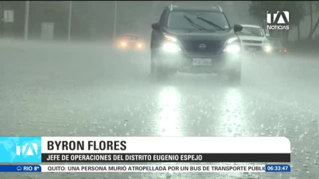 Ante el temporal, las autoridades despliegan agentes y grupos de motorizados en sectores clave de la capital para prevenir que la delincuencia aproveche las condiciones climáticas. Un reportaje de Stephany Paz
