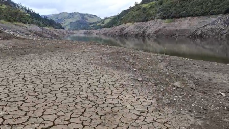 Cota de Mazar sufre vertiginosa caída este sábado 17 de octubre de 2026 en medio de severos indicios de sequía.