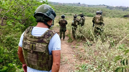 Prisión preventiva para procesados por asesinato tras ser descubiertos sepultando un cadáver en Guayas.