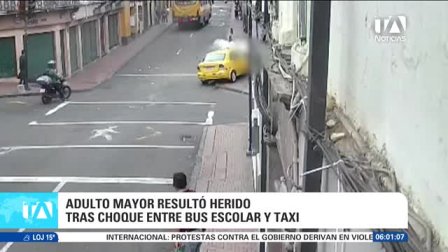 El siniestro de tránsito dejó a una persona de la tercera edad con heridas. Organismos de emergencia acudieron al lugar para atender la situación. Un reportaje de Stephany Paz